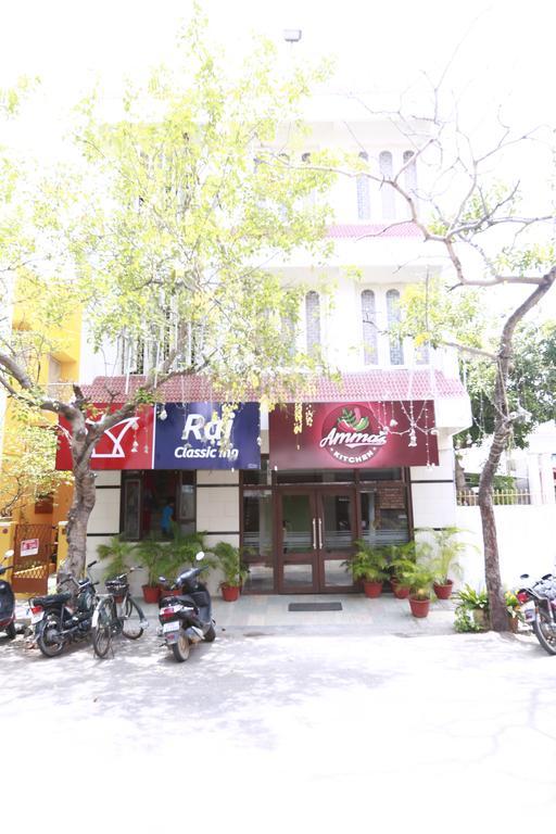 بونديتْشيري Raj Classic Inn المظهر الخارجي الصورة